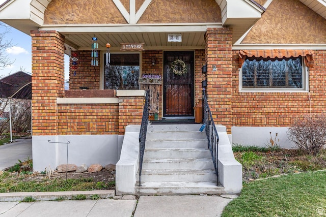 325 E 300 S, Logan, UT 84321 - entrance to property featuring brick siding