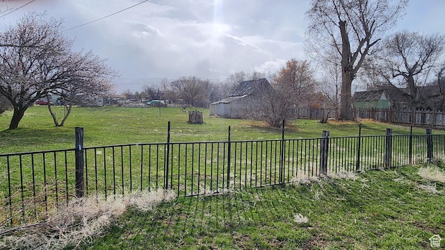 84 N 550 E, Spring City, UT 84662 - view of yard with fence