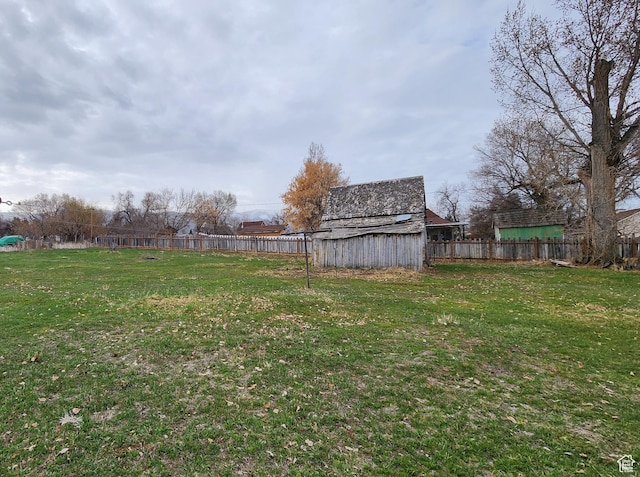 84 N 550 E, Spring City, UT 84662 - view of yard with an outbuilding, fence, and a barn