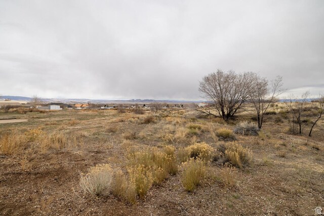 723 S 2500 W, Vernal, UT 84078 - photo 2