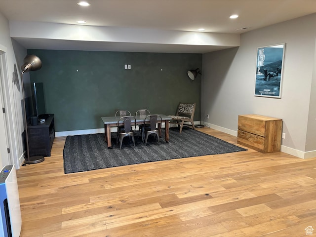 8680 Saddleback Cir, Park City, UT 84098 - dining area with wood finished floors, baseboards, and recessed lighting