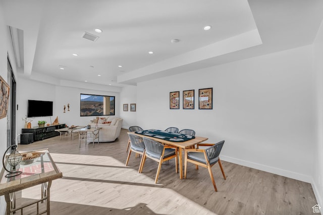599 W 170 S, La Verkin, UT 84745 - dining room featuring a tray ceiling, visible vents, and light wood-style floors