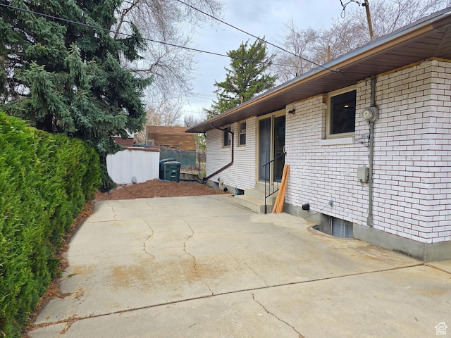 2084 Robins Ave, Ogden, UT 84401 - view of patio featuring entry steps