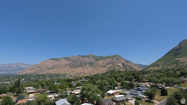 2084 Robins Ave, Ogden, UT 84401 - view of mountain background