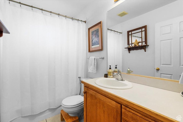 170 E 400 N, Mount Pleasant, UT 84647 - full bathroom with shower / bath combo, visible vents, toilet, and vanity