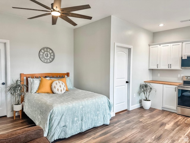690 N Main St, Antimony, UT 84712 - bedroom featuring ceiling fan, visible vents, recessed lighting, and light wood-type flooring