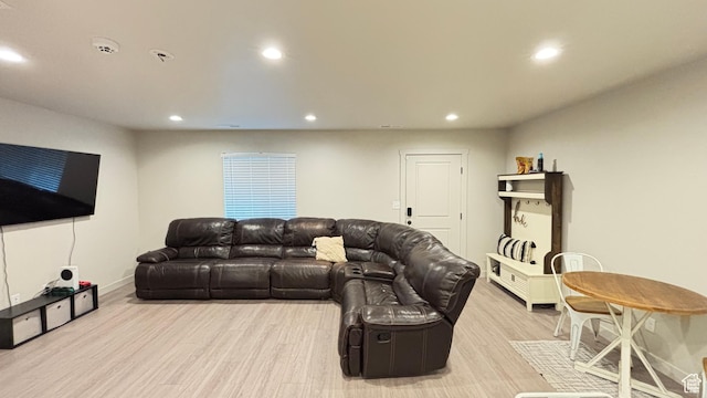 1794 N 1260 E, Payson, UT 84651 - living area with light wood-style floors, baseboards, and recessed lighting