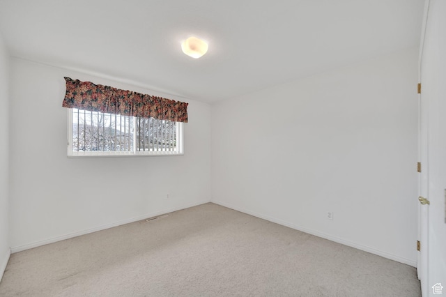 6102 W 13400 S, Herriman, UT 84096 - unfurnished room featuring carpet, baseboards, and visible vents