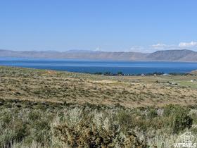 3333 Serviceberry Dr Unit 31, Garden City, UT 84028