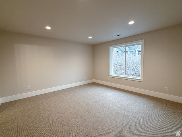 4014 N Dillon Way N, Ogden, UT 84414 - carpeted empty room with baseboards, visible vents, and recessed lighting