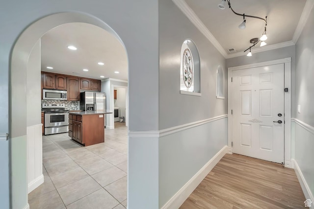 1004 W Fox Hollow Dr, North Salt Lake, UT 84054