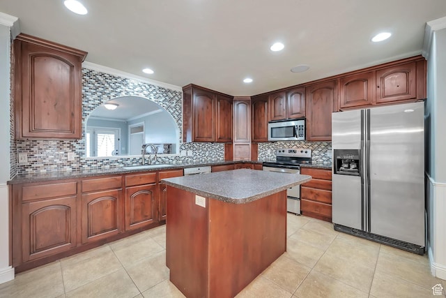 1004 W Fox Hollow Dr, North Salt Lake, UT 84054