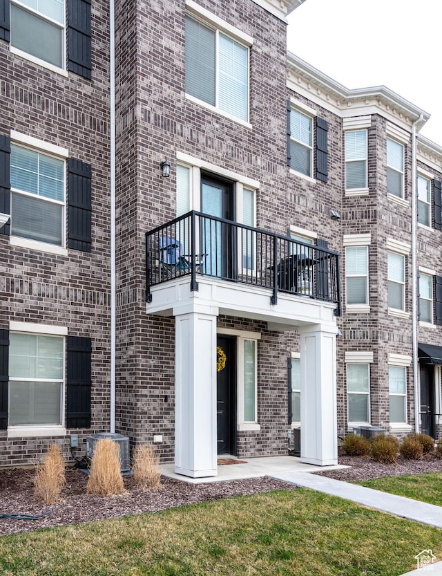 13091 S Newbridge Ln Unit F202, Herriman, UT 84096 - view of property featuring central AC