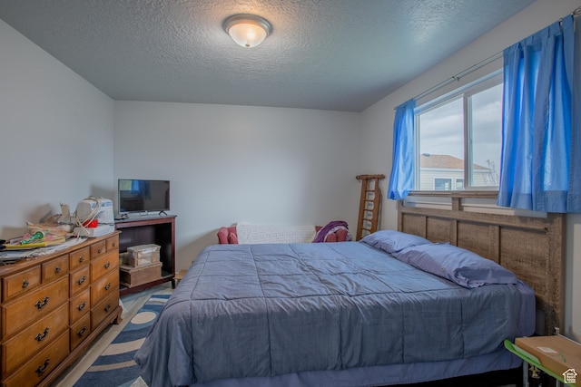 6100 W 3725 S, West Valley City, UT 84128 - bedroom with a textured ceiling