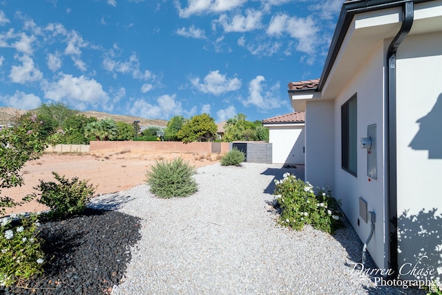 3169 S Pecos Dr, Washington, UT 84780 - view of yard featuring fence