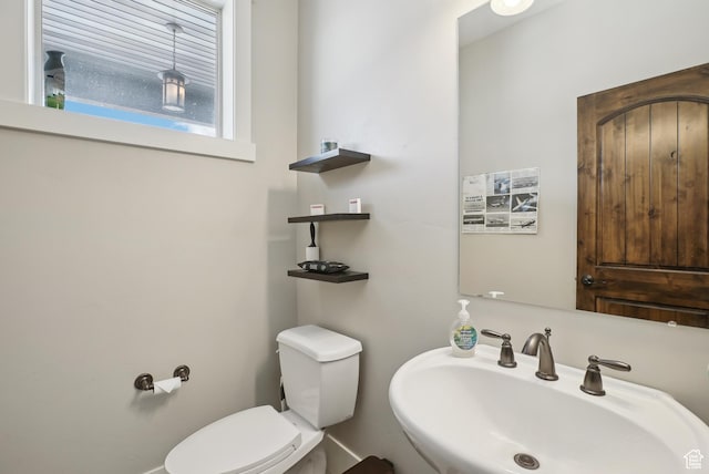 1713 E Viewside Cir, Hideout, UT 84036 - bathroom with toilet and a sink