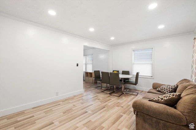 5482 S 2200 W, Roy, UT 84067 - living area with baseboards, recessed lighting, light wood-style flooring, and ornamental molding