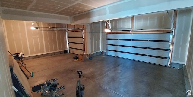 918 N Gypsum Dr, Tooele, UT 84074 - below grade area featuring a garage