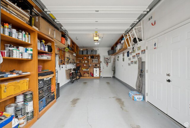 1022 W Allington Dr N, North Salt Lake, UT 84054 - garage with a garage door opener