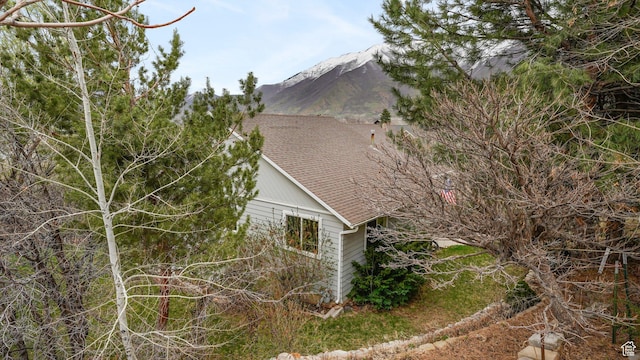2484 Oakridge Dr, Spanish Fork, UT 84660 - bird's eye view with a mountain view