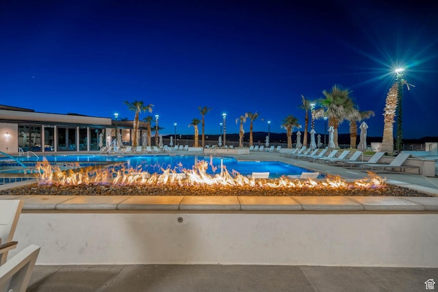 5399 S Cerulean Ln Unit 95, St George, UT 84790 - view of community featuring a patio area and a pool