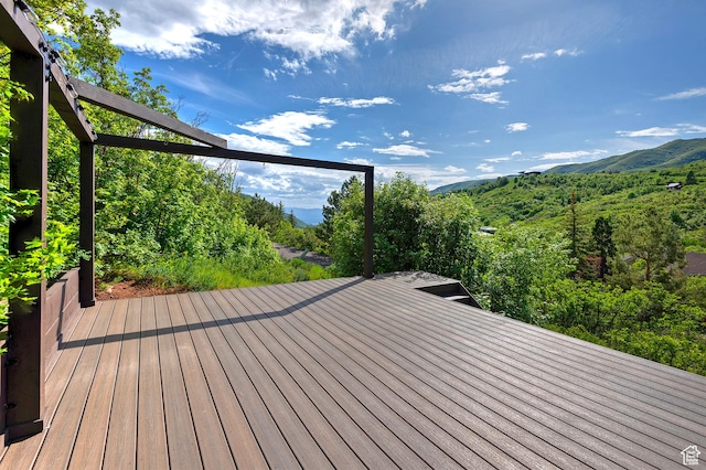 5888 E Pioneer Fork Rd N, Salt Lake City, UT 84108 - deck featuring a mountain view