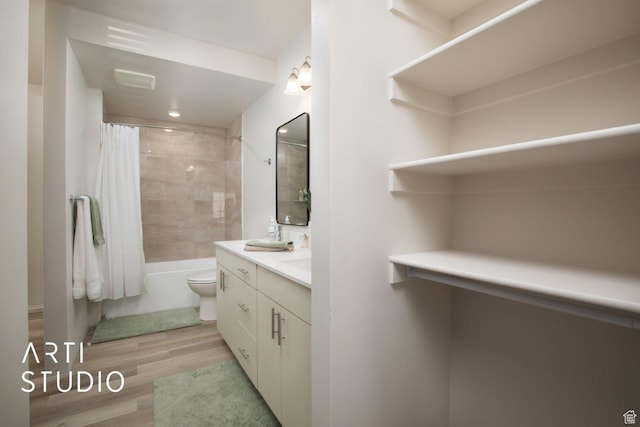 76 E 450 N, Ephraim, UT 84627 - bathroom with toilet, shower / tub combo, wood finished floors, and vanity