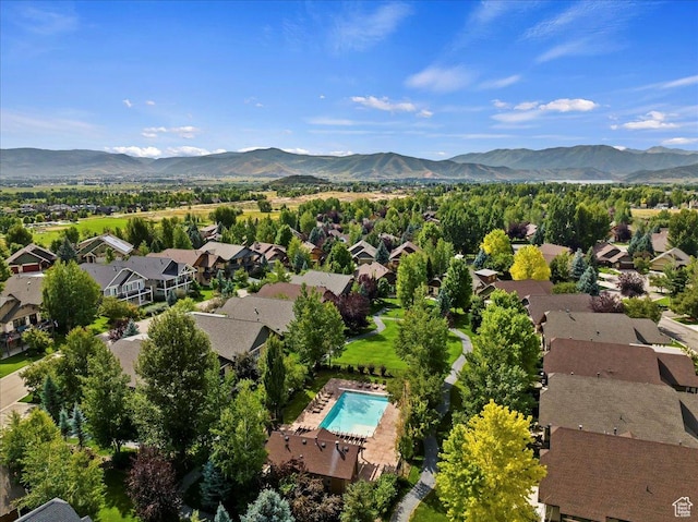 drone / aerial view with a mountain view and a residential view