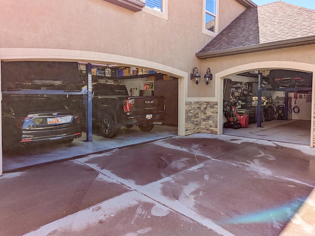 2524 E 700 S, Springville, UT 84663 - view of patio / terrace with driveway