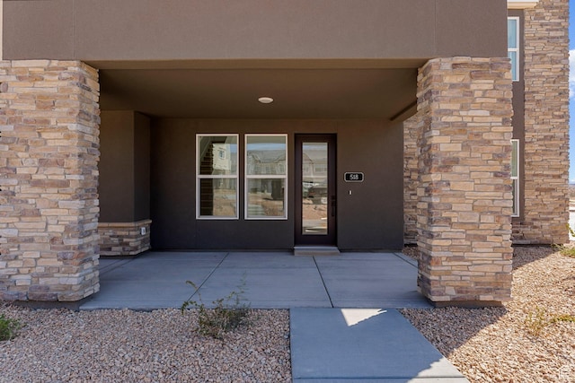 518 W Olive Ln, St George, UT 84790 - entrance to property with stucco siding