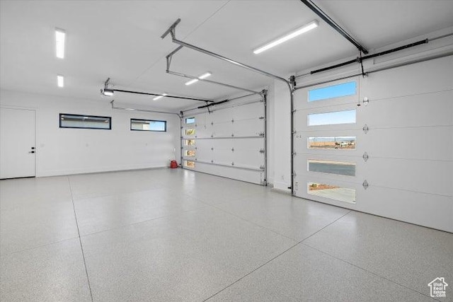 121 E Terrace Ln, Ivins, UT 84738 - garage with a garage door opener