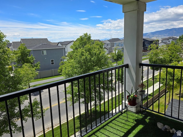 15 W Seasons Dr, Vineyard, UT 84059 - balcony with a residential view and a mountain view