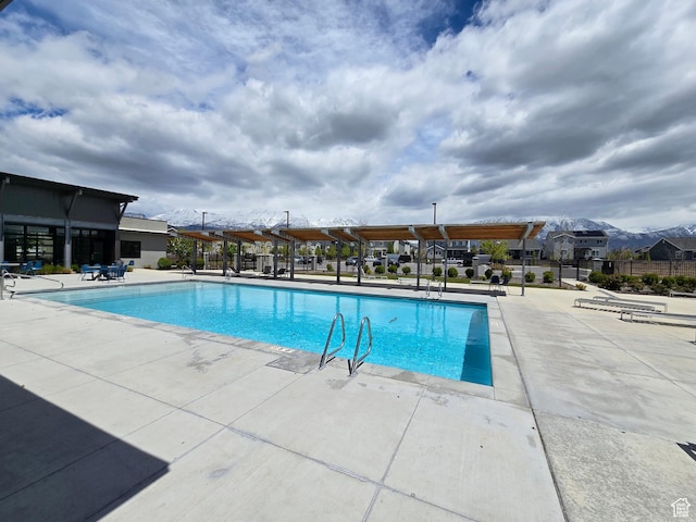 15 W Seasons Dr, Vineyard, UT 84059 - community pool with a patio