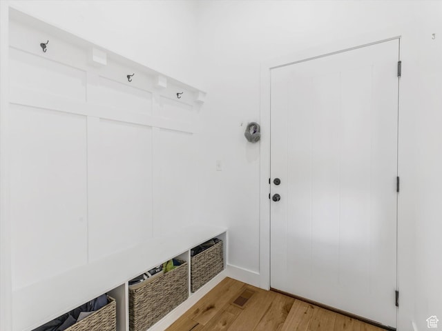 12224 N Bridgegate Way, Highland, UT 84003 - mudroom with light wood-style floors