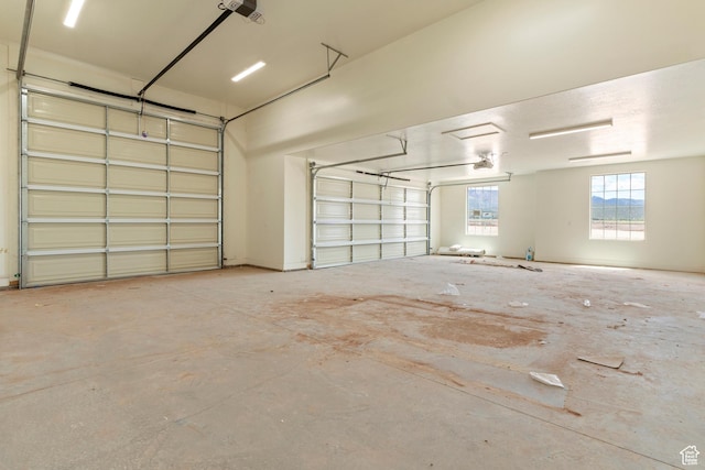 4416 W 1900 S, Cedar City, UT 84720 - garage featuring a garage door opener