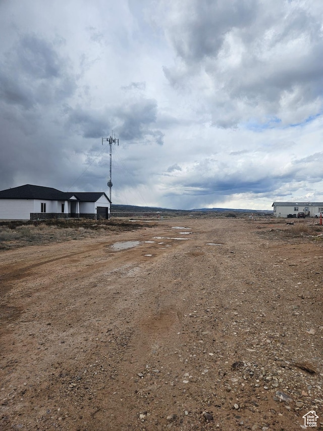 345 E 800 N, Duchesne, UT 84021 - view of yard with a garage