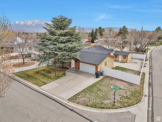 4195 W Kirkcaldy Cir S, South Jordan, UT 84009 - aerial view featuring a mountain view