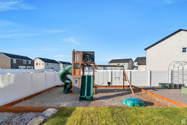 1031 S 950 W, American Fork, UT 84003 - community play area with a residential view and a fenced backyard