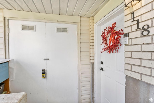 314 W Center St Unit F118, Bountiful, UT 84010 - doorway to property with visible vents