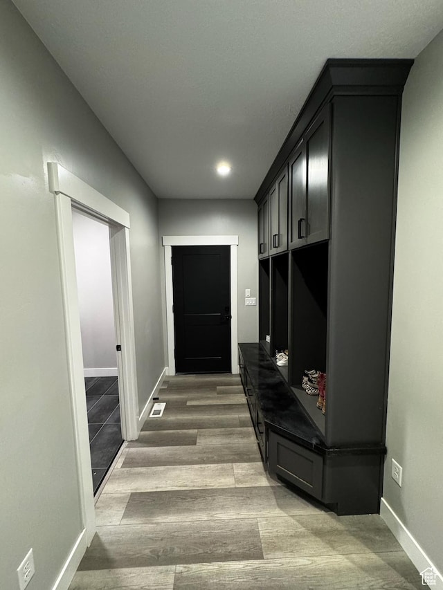 340 E 300 N, Moroni, UT 84646 - mudroom with baseboards, wood finished floors, and recessed lighting