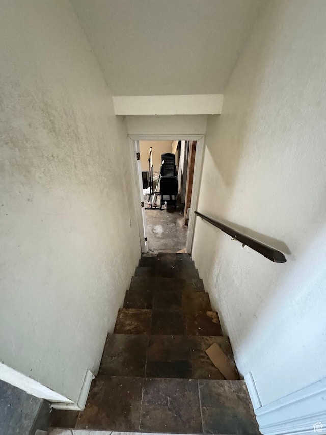 627 E Valley View Dr, Tooele, UT 84074 - view of stairs