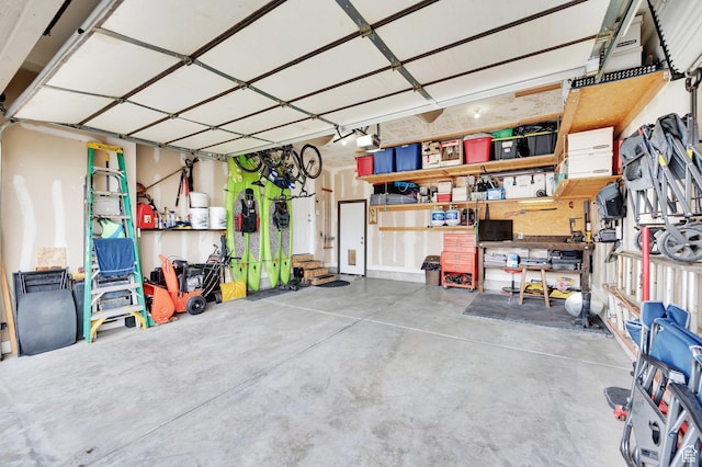 8374 E Lake Pines Dr Unit 269, Heber City, UT 84032 - garage featuring a garage door opener
