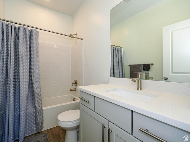 10638 S Pipestone Way W Unit 136, South Jordan, UT 84009 - bathroom with wood finished floors, vanity, toilet, and shower / bathtub combination with curtain
