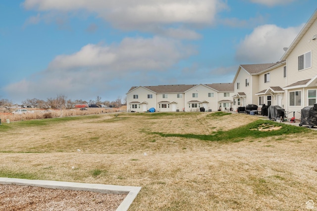 51 N 270 W, Hyrum, UT 84319 - view of yard featuring a residential view