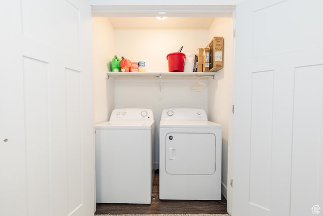 51 N 270 W, Hyrum, UT 84319 - washroom featuring dark wood finished floors, separate washer and dryer, and laundry area