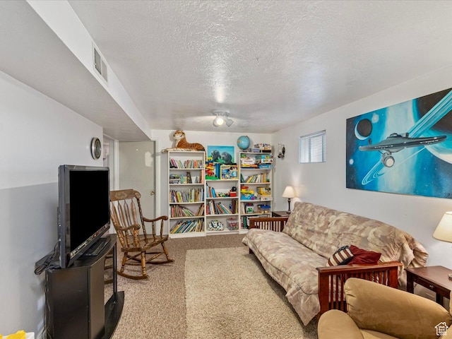 850 W 370 S, Logan, UT 84321 - carpeted living room featuring a textured ceiling