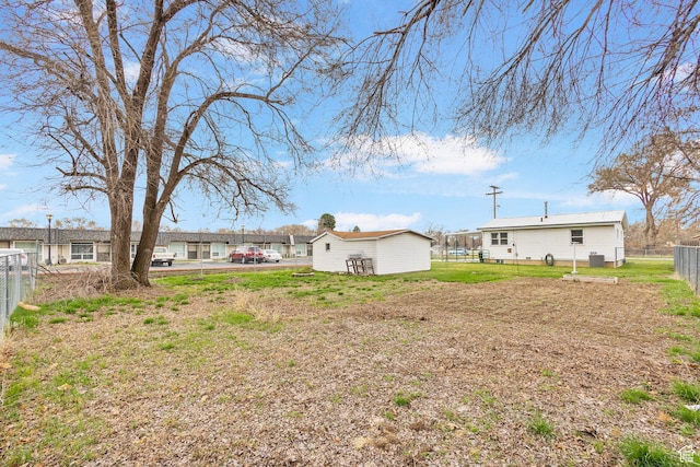510 S Grant E, Ogden, UT 84404 - view of yard featuring fence
