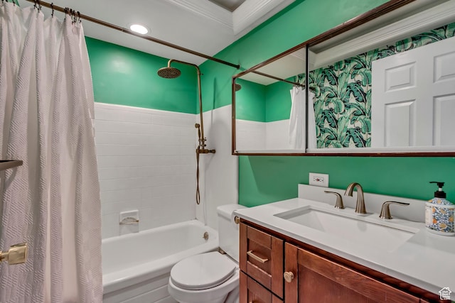 1055 E Chevy Chase Dr S, Murray, UT 84117 - full bath featuring shower / bathtub combination with curtain, toilet, and vanity