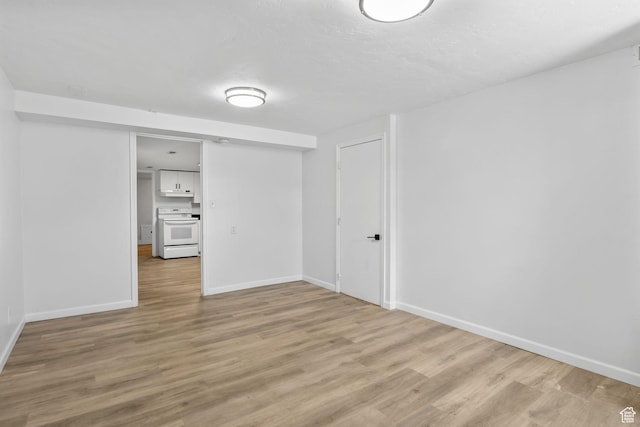 2928 S 575 W, Bountiful, UT 84010 - basement featuring baseboards and light wood-type flooring