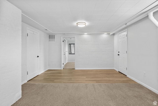2928 S 575 W, Bountiful, UT 84010 - carpeted spare room featuring baseboards, wood finished floors, and visible vents
